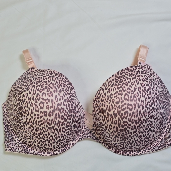 Victoria Secret Push Up Leopard Print Women's Bra Size 40DD NwT. - Picture 1 of 8